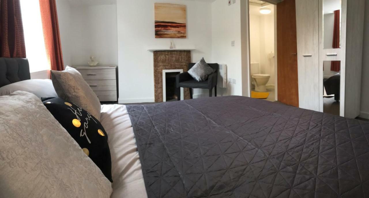 2 Bed Apartment With 2 Ensuites-Near Train Station /Mayflower /City Southampton Esterno foto
